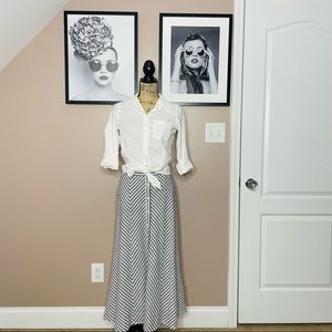 Max studio striped skirt